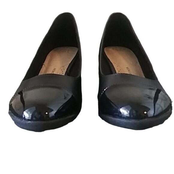 Time & Tru Black Memory Foam Wedge Heels Faux Leather Glossy Toe Cap Size 11 - Picture 6 of 9